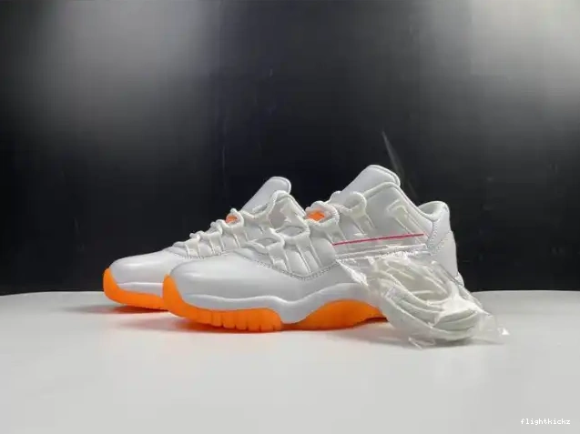 JORDAN AH7860-139 11 CITRUS LOW AIR RETRO BRIGHT 0524